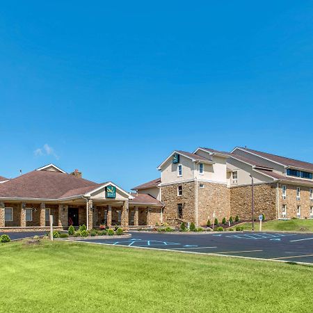 Quality Inn & Suites Bedford West Exterior foto